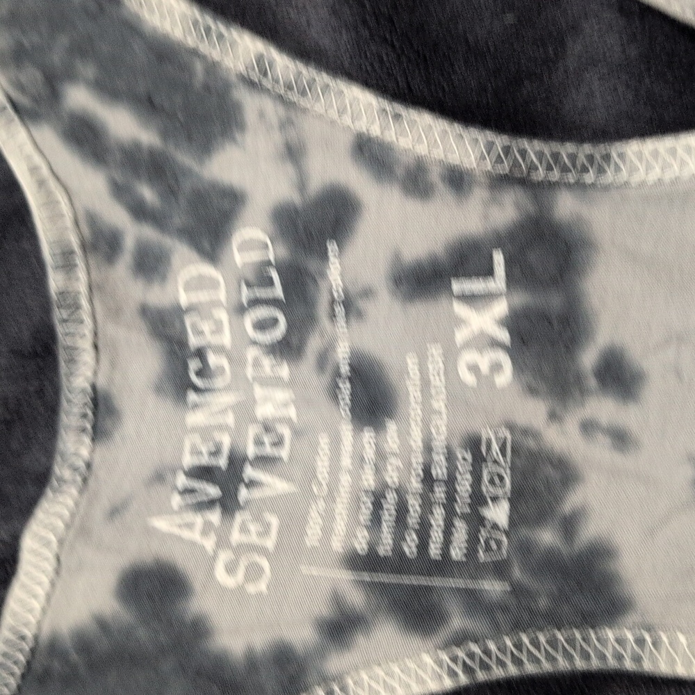 Avenged Sevenfold Tie-Dye Razor Back Tank Top Junior's Plus Hot Topic - Picture 2 of 3